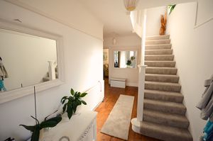 Photo 9- click for photo gallery